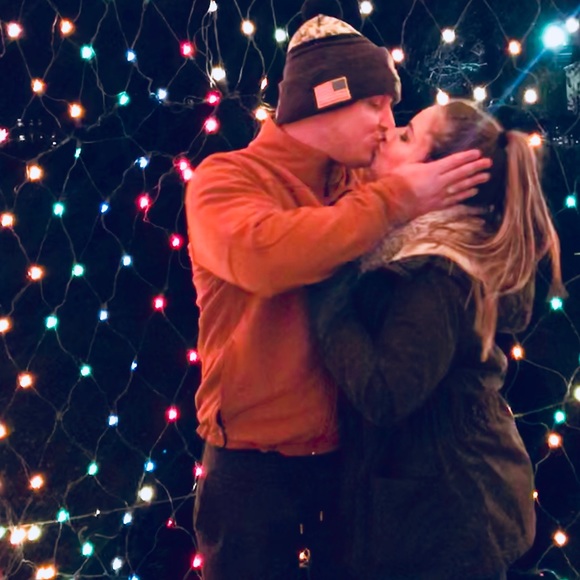 Meet your Posher, Mackenzee - Picture 3 of 7